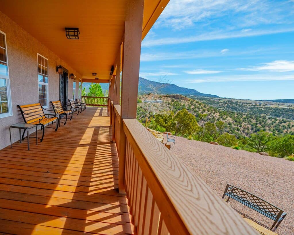 Royal Ranch - Royal Gorge Lodging