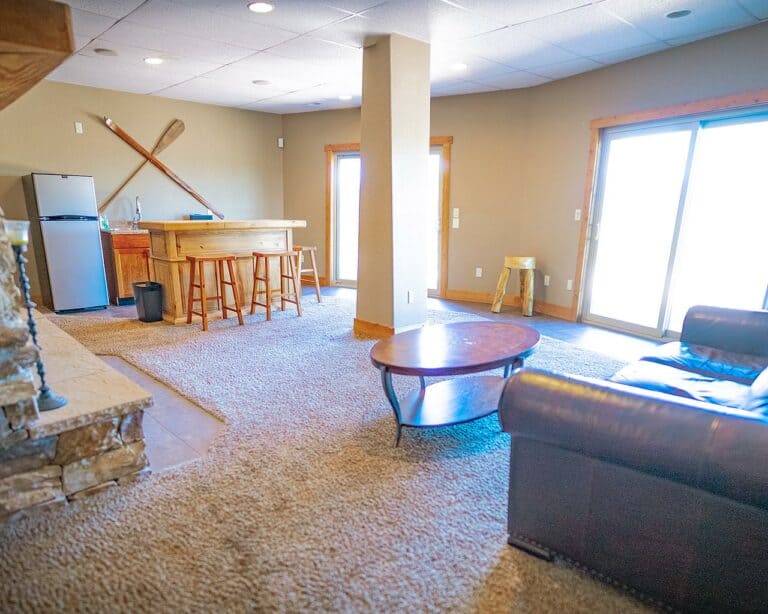Rec Room - Valley Ranch Luxury Cabin